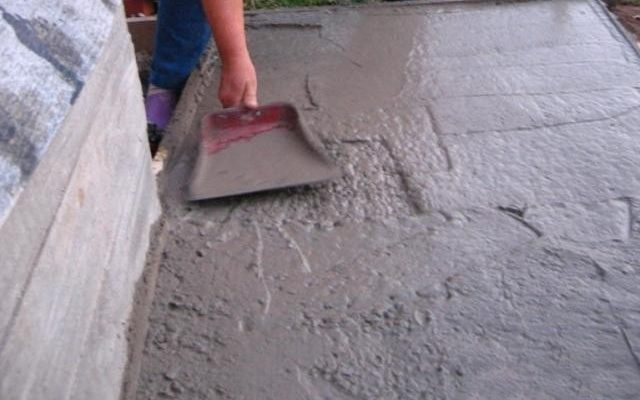 Как железнить бетон после заливки