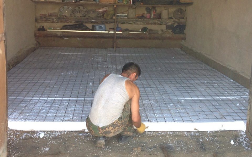 Выравнивание бетонного пола в Санкт-Петербурге