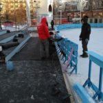 Укладка резинового рулонного покрытия на Красной площади