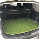 Автомобильный коврик из искусственной травы