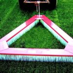 Щетка для искусственной травы