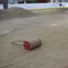 Утрамбовка песка основание для подложки из геоткани