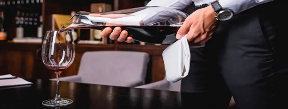 Графин с вином