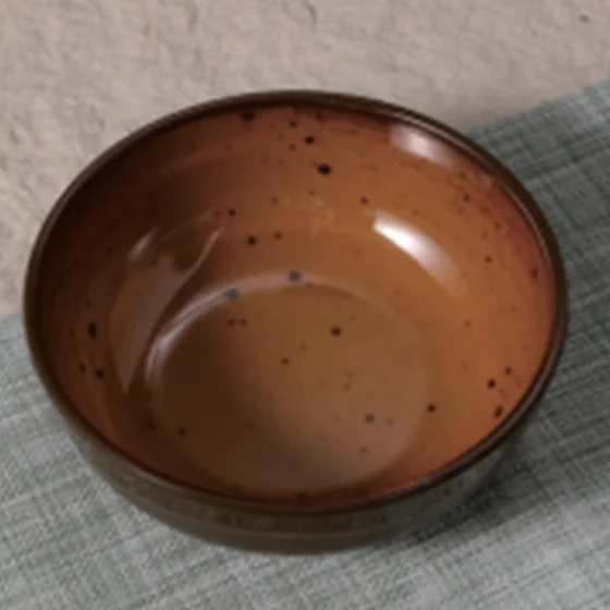 Плоская квадратная тарелка 7,5" коричневая 19x19x1,8 см